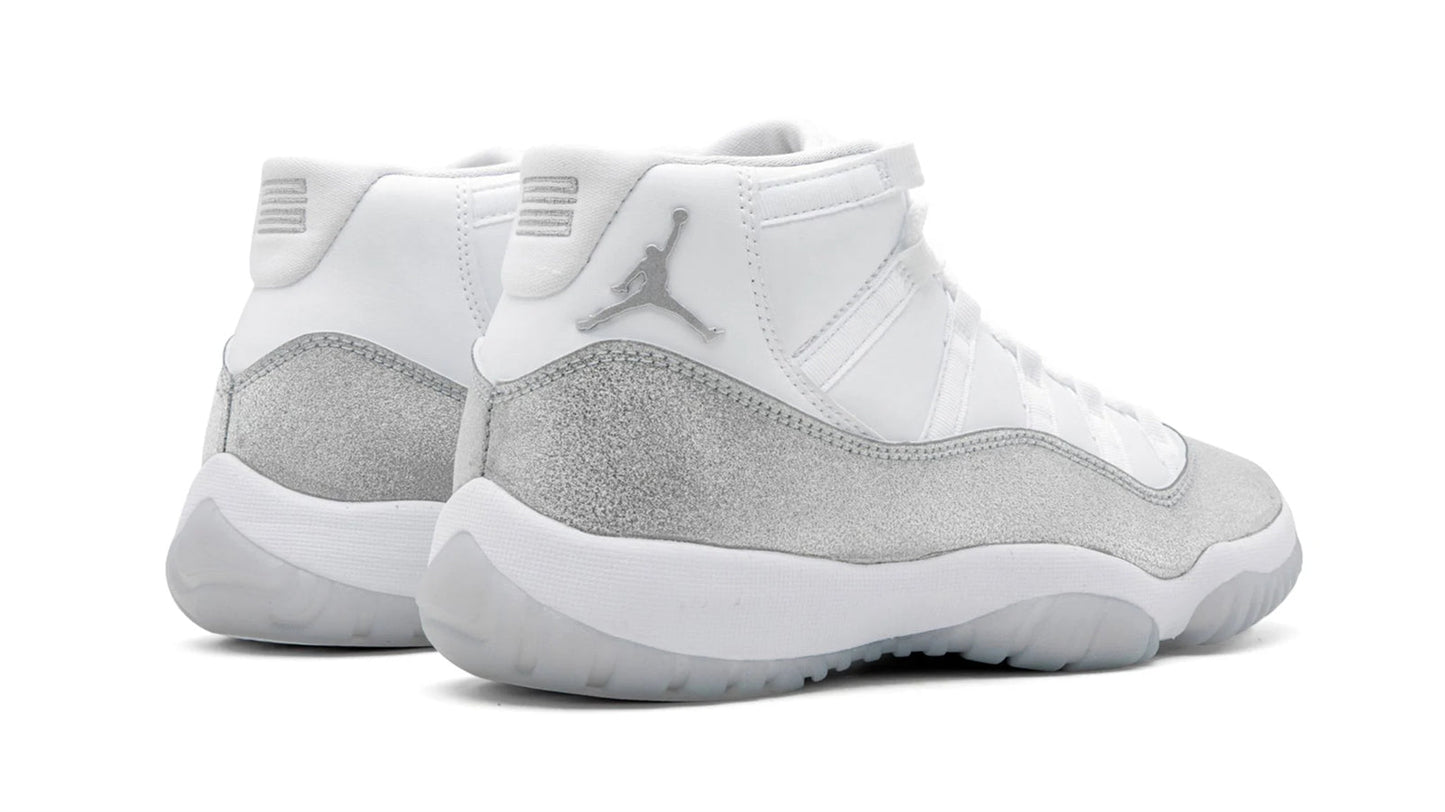 "METALLIC SILVER"