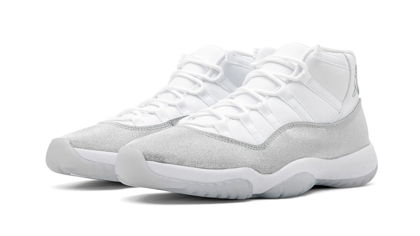 "METALLIC SILVER"