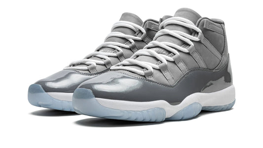 "Cool Grey 2021"