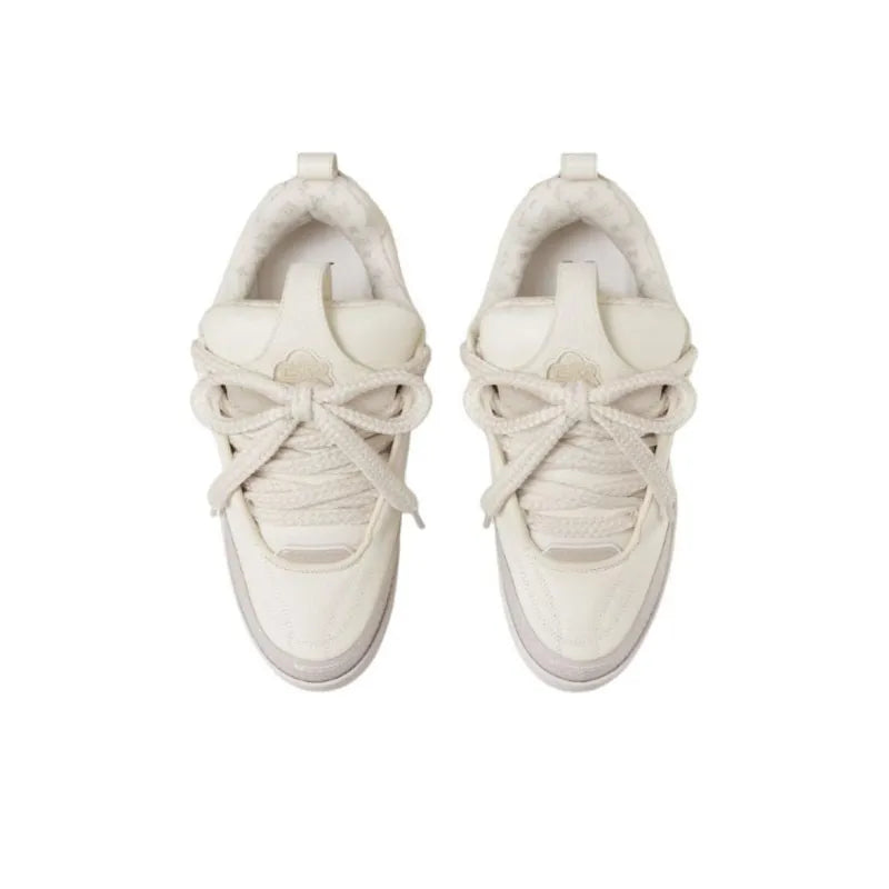 'Ivory Eclipse Skate'
