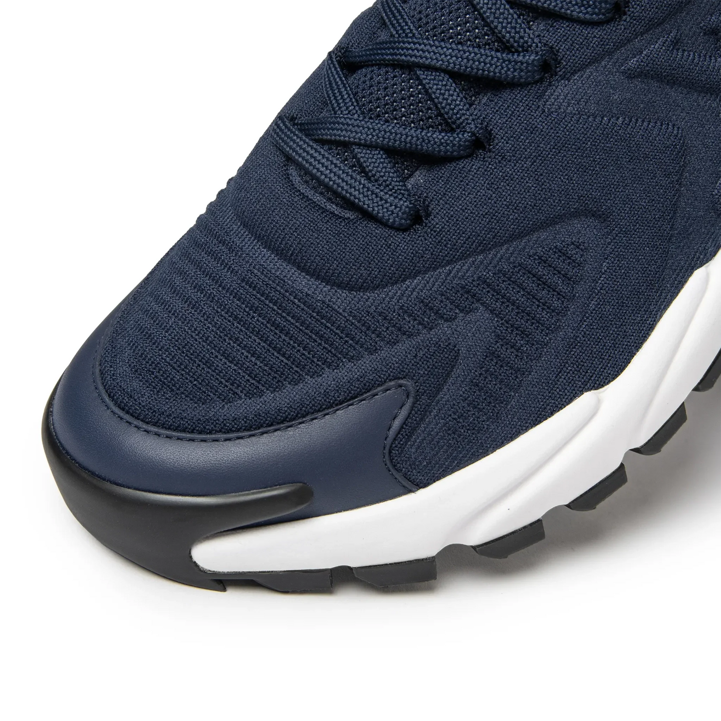 Toe View of Louis Vuitton LV Runner Tatic Navy Sneaker