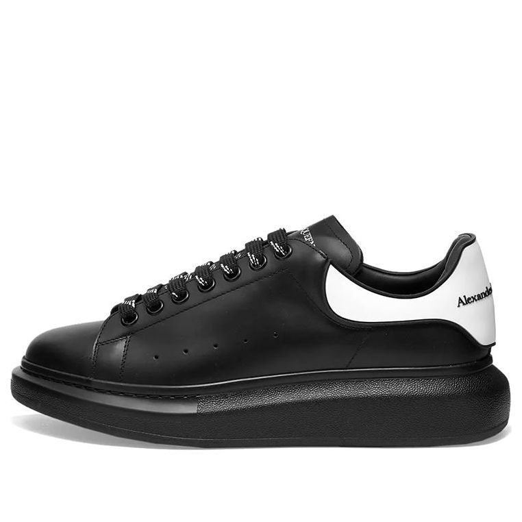 Alexander McQueen Oversized Sneaker 'Black' 625156WHXMT1006 - main-square_dcfadd73-23e1-41d1-a8c7-4180f119f973